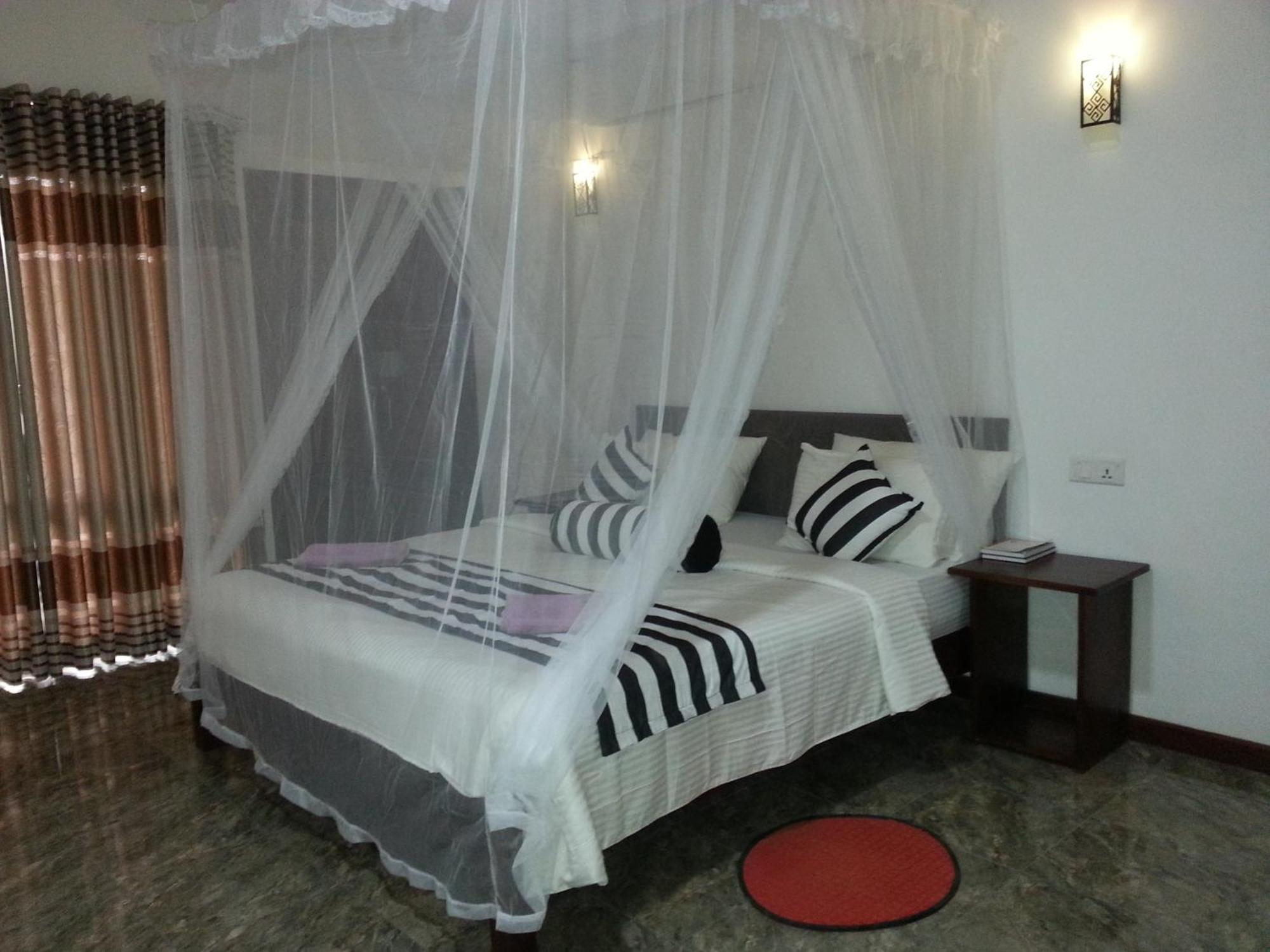 Wow Home Stay Ella Exterior foto